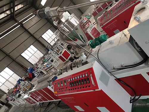 分析PE/PRR管材生產(chǎn)線施工裝置中的常見問(wèn)題及原因