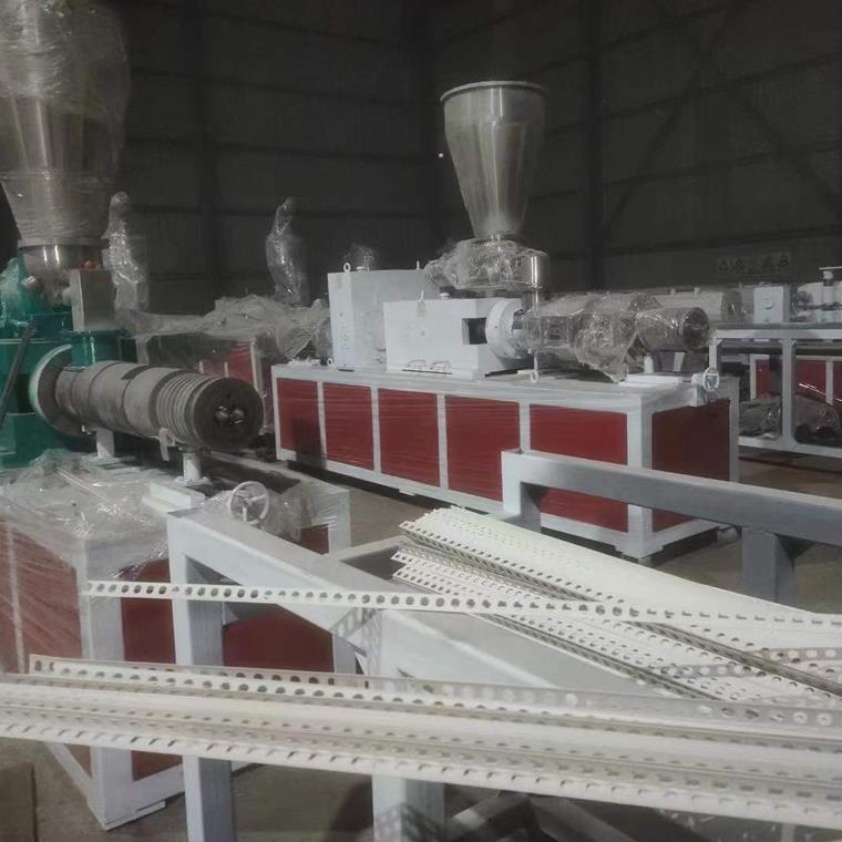 哪些因素使PVC管材生產(chǎn)線成為水管的主力軍？