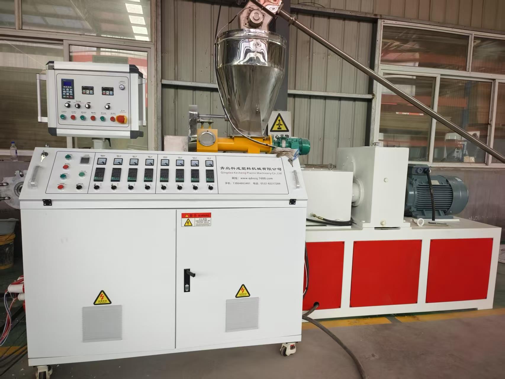 揭秘高效能塑料管材生產(chǎn)線(xiàn)：從原料到成品的精密之旅